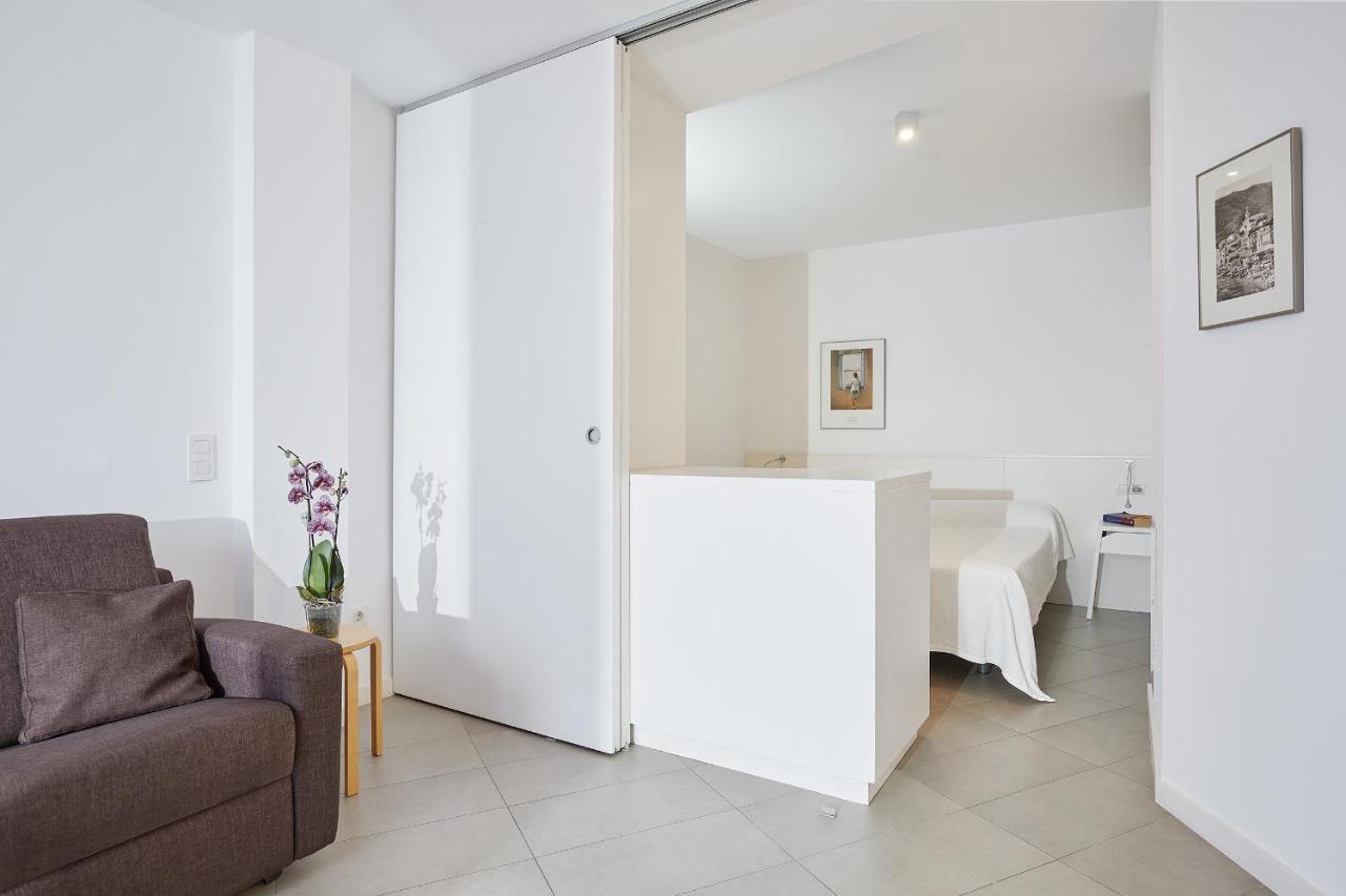 Canvas Apartments&Lofts Кадакес Екстериор снимка